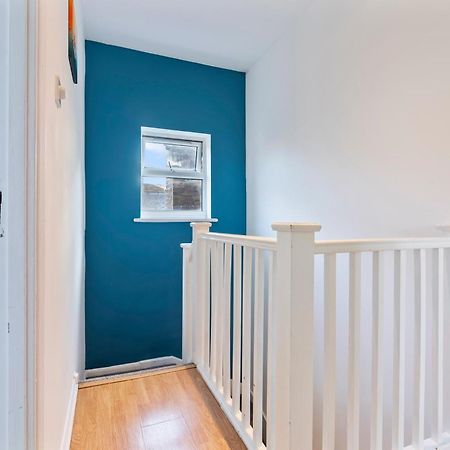 Impeccable 4-Bed House In Brixton London Βίλα Εξωτερικό φωτογραφία