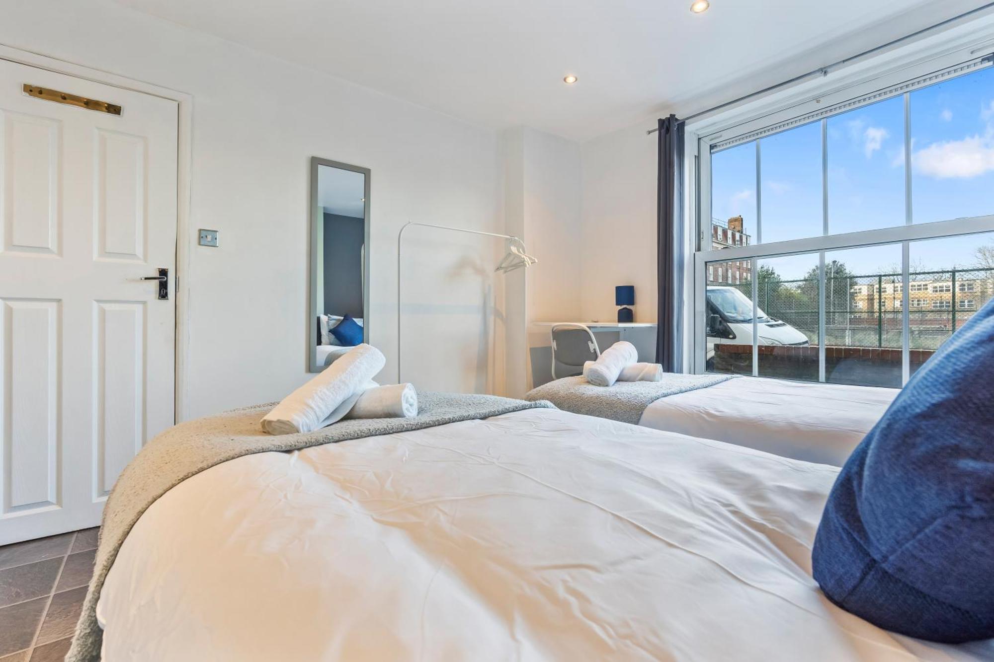 Impeccable 4-Bed House In Brixton London Βίλα Εξωτερικό φωτογραφία