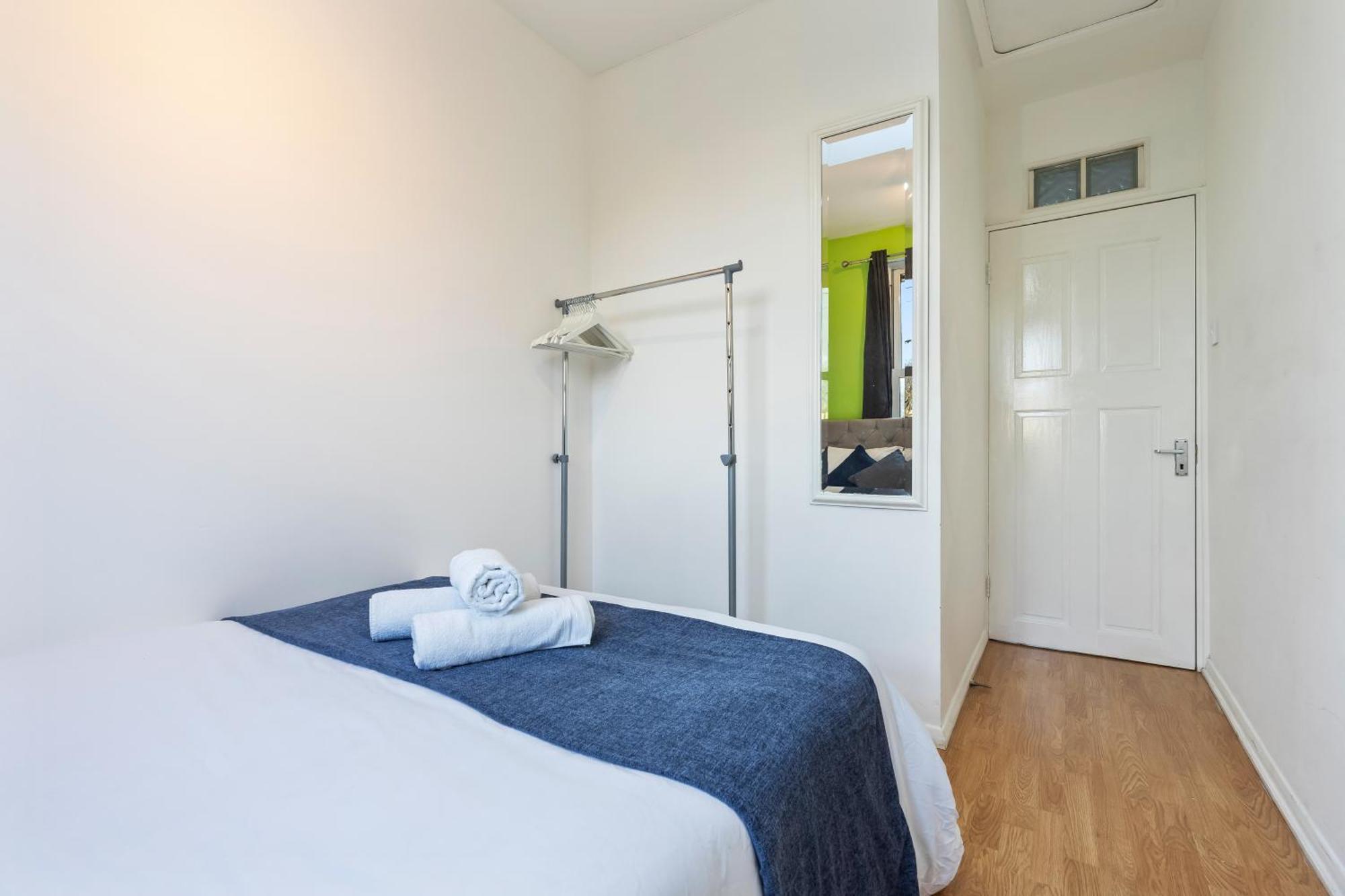 Impeccable 4-Bed House In Brixton London Βίλα Εξωτερικό φωτογραφία